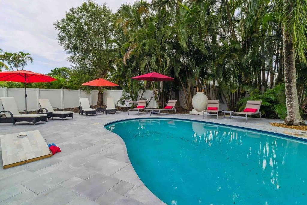 Private Oasis With Pool Near Beaches, Dining & Las Olas Fort Lauderdale Bagian luar foto