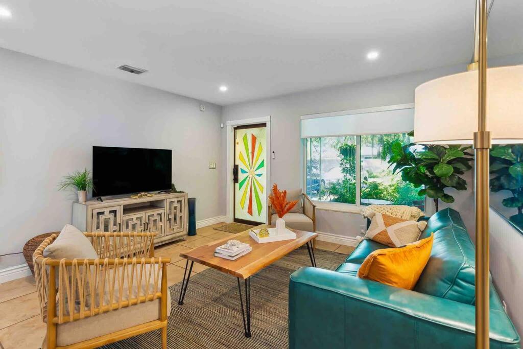 Private Oasis With Pool Near Beaches, Dining & Las Olas Fort Lauderdale Bagian luar foto