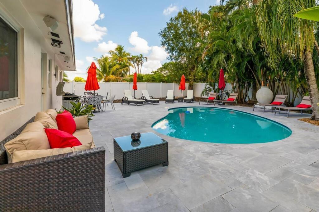 Private Oasis With Pool Near Beaches, Dining & Las Olas Fort Lauderdale Bagian luar foto