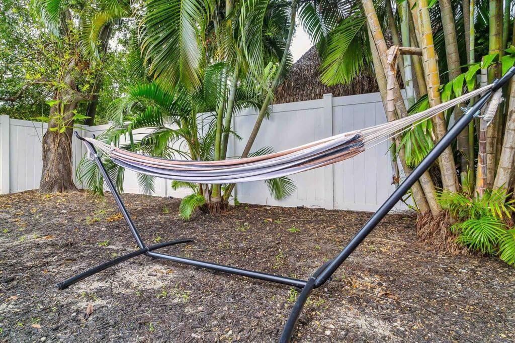 Private Oasis With Pool Near Beaches, Dining & Las Olas Fort Lauderdale Bagian luar foto